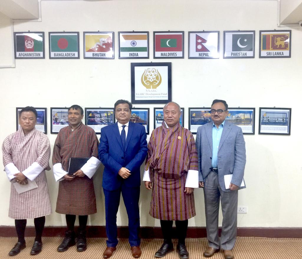 The Agriculture Minister, Lyonpo Yeshey Penjo, Dr Uma S Singh, Regional Head of International Potato Centre and CEO of SAARC Development Fund met at the SDF Secretariat to discuss agriculture-oriented cross border projects, and setting up a seed production centre in Bhutan for processing, value addition and export to surrounding markets in South Asia.