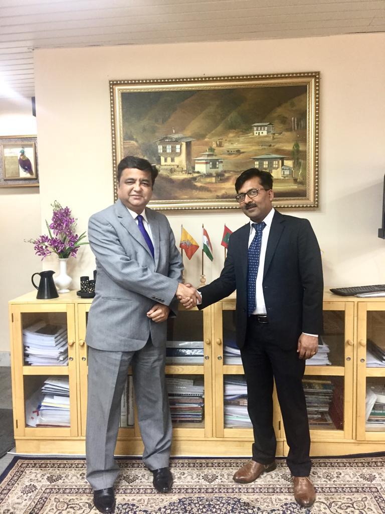 CEO of SAARC Development Fund, Dr Sunil Motiwal met with Mr Chanchal Chand Sarkar, SAARC Director for Economic, Trade and Finance at the SAARC Development Fund Secretariat today.
